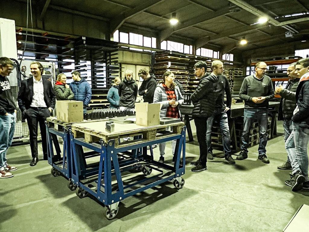 Besuch des Städtischen Gymnasium Schmallenberg Betriebsbesichtigung bei MEILLER