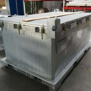 Transportbehälter XXL aus Stahl für Lithium-Ionen-Batterien, VG I, mit 50 x PyroBubbles®-Säcke